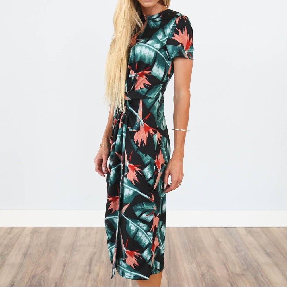 Maella Knot Dress